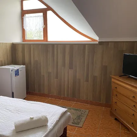 Motel Muskatli Panzio Es Etterem *