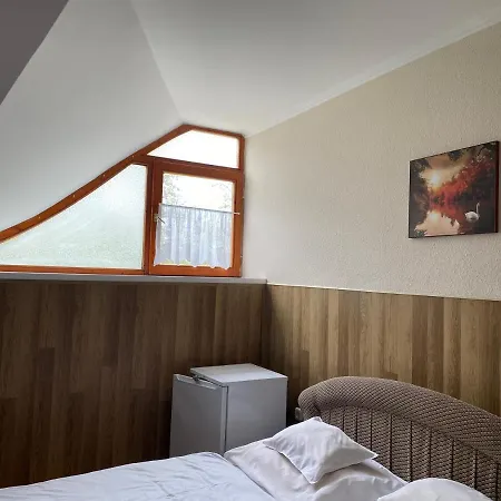 Muskátli Panzió és étterem Motel