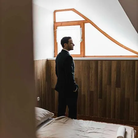 Muskatli Panzio Es Etterem *