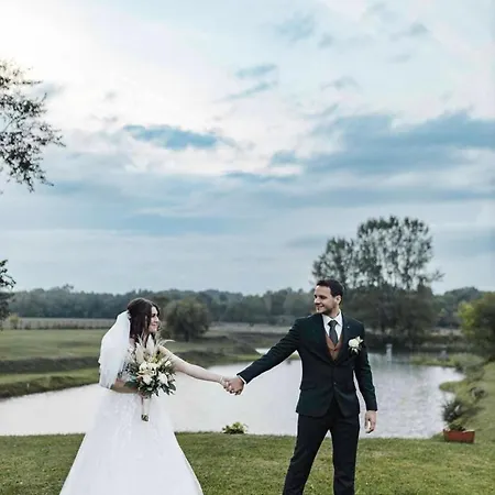 Motel Muskatli Panzio Es Etterem