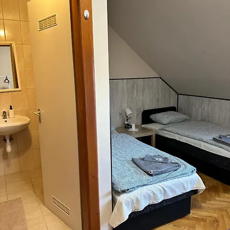 Motel Muskatli Panzio Es Etterem Újhartyán