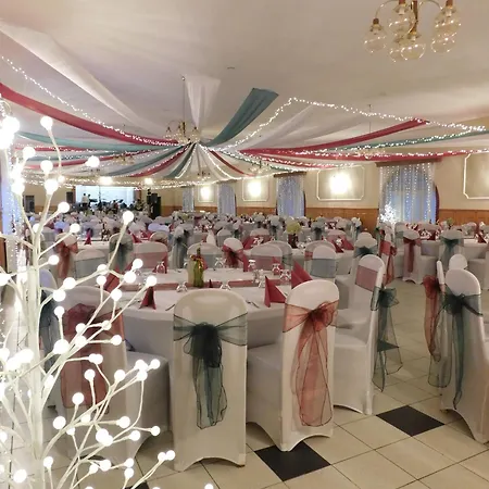 Motel Muskatli Panzio Es Etterem *