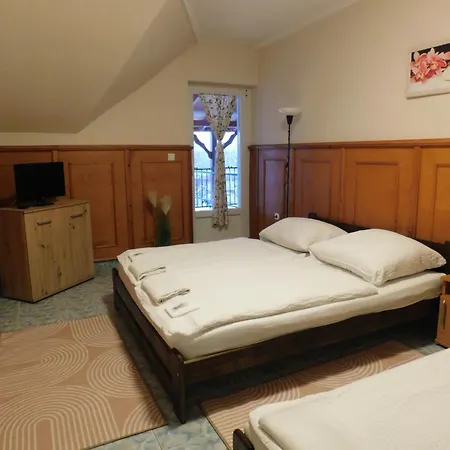 Motel Muskatli Panzio Es Etterem