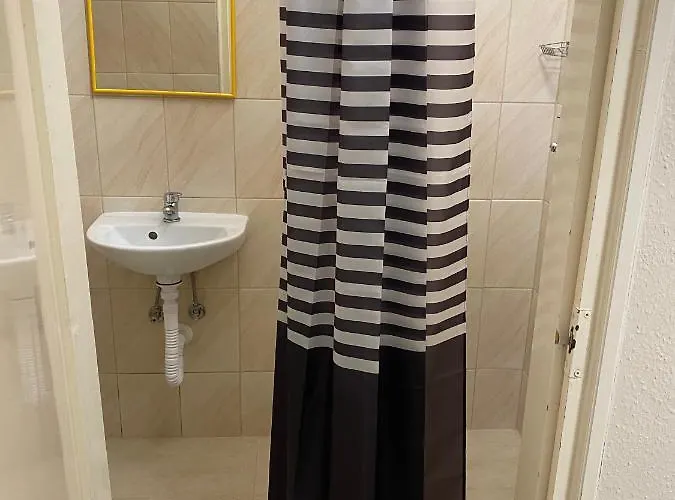 Motel Muskatli Panzio Es Etterem *