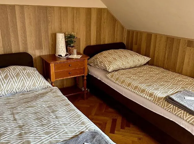 Motel Muskatli Panzio Es Etterem